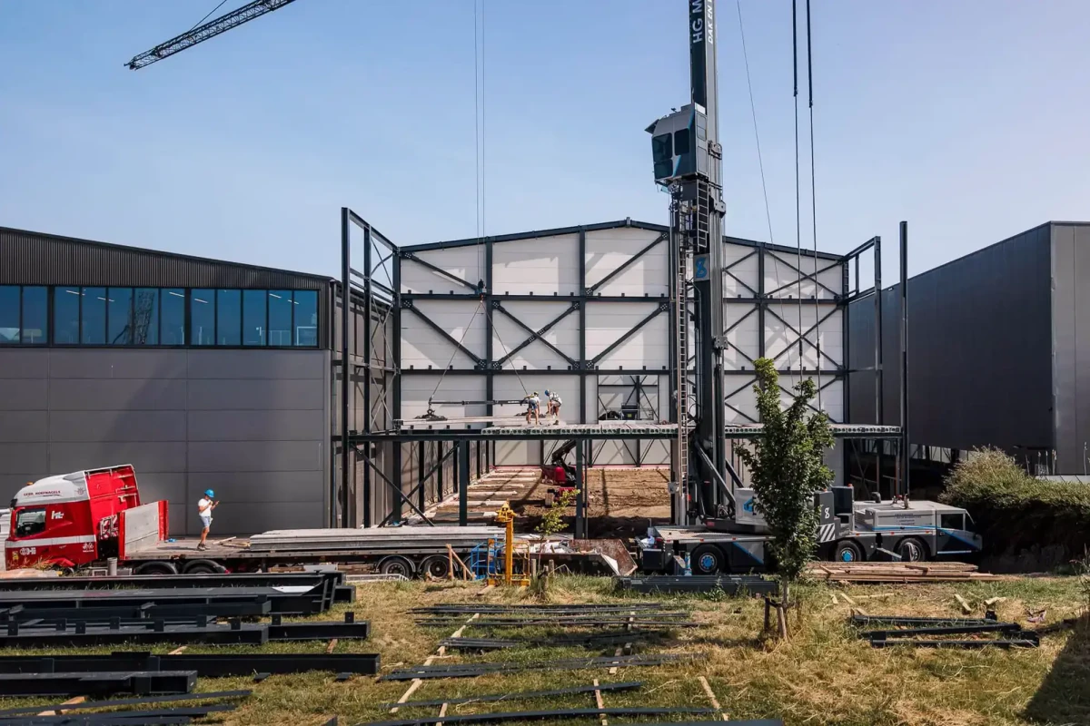 Bedrijfspand bouwen: welke bouwmethode past het beste bij jouw onderneming?
