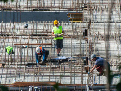 Altijd onderweg in de bouw: hoe ondernemers hun mobiliteit praktisch regelen