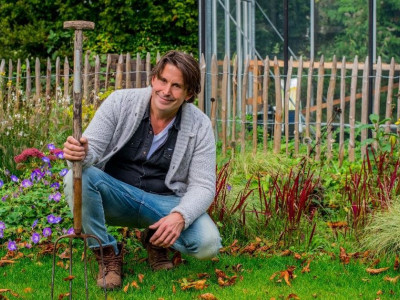 Hoe krijg ik mijn nieuwbouwtuin in bloei?