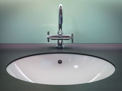 Badkamer renoveren in één dag: veilig en comfortabel ouder worden